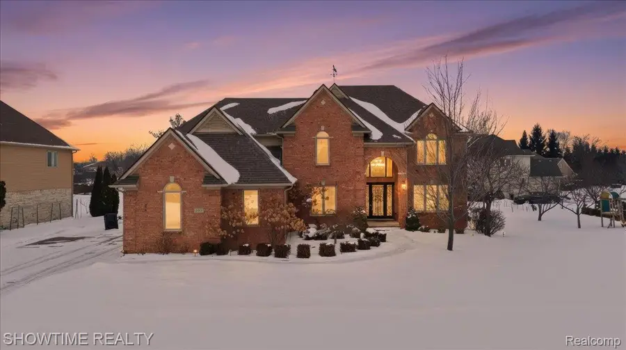 4157 Springbrook Drive, Sterling Heights, MI 48314 - #2