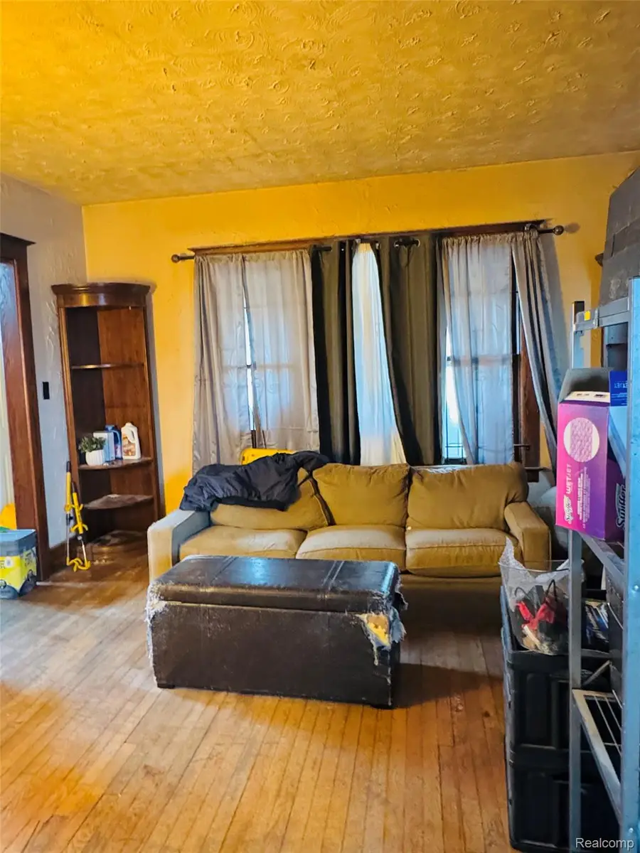 148 Waverly Street, Highland Park, MI 48203 - #2