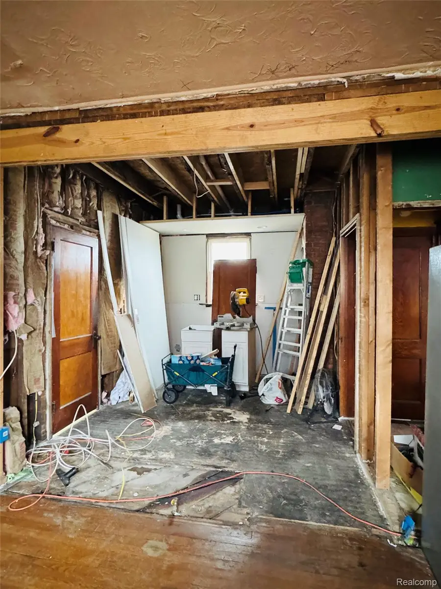 148 Waverly Street, Highland Park, MI 48203 - #3