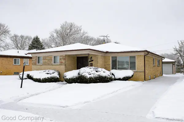 23530 Beverly Street, OakPark, MI 48237