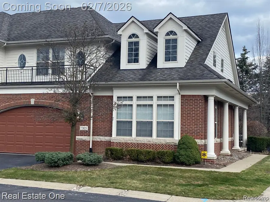 7305 Gateway Drive, West Bloomfield, MI 48322 - #2
