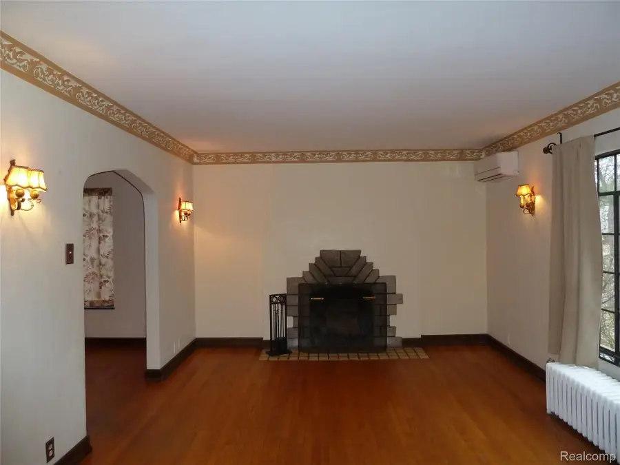 19925 Renfrew Road, Detroit, MI 48221 - Image #3