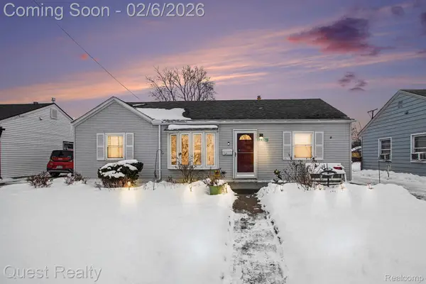 26225 Waldorf Street, Roseville, MI 48066