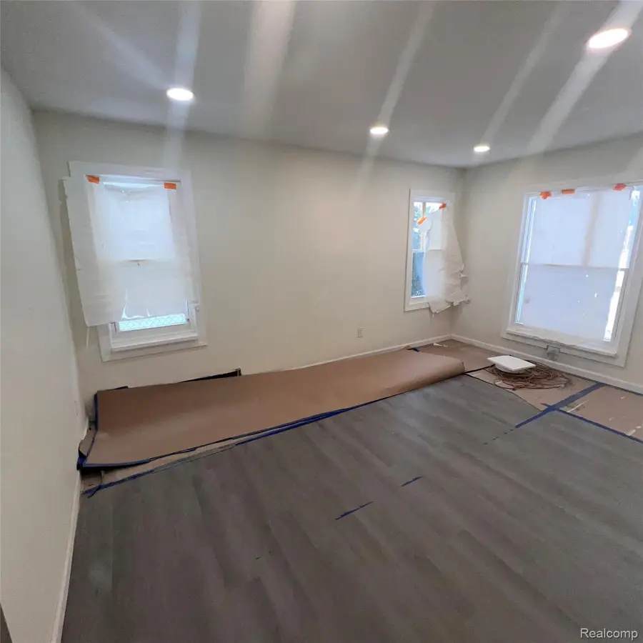 18801 Margareta Street, Detroit, MI 48219 - #3
