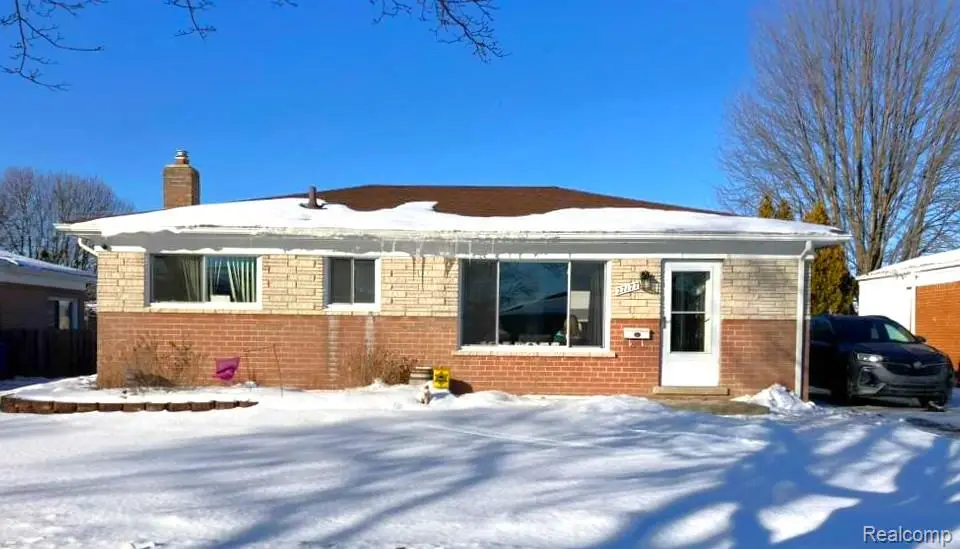 27177 Shelbourne Drive, Warren, MI 48088 - Image #1