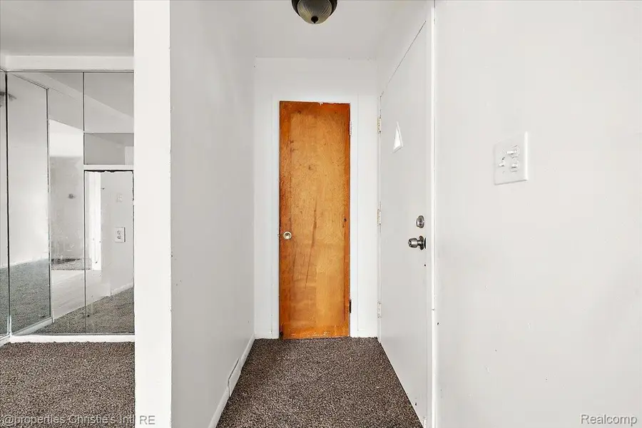 20619 Patton Court, Detroit, MI 48228 - Image #2