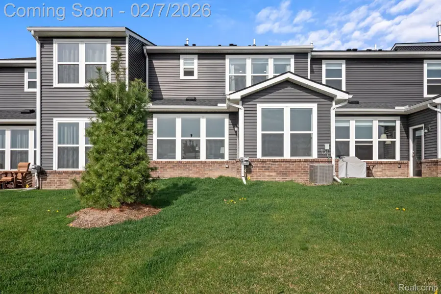 4112 Nottingham Circle, Clarkston, MI 48346 - Image #2
