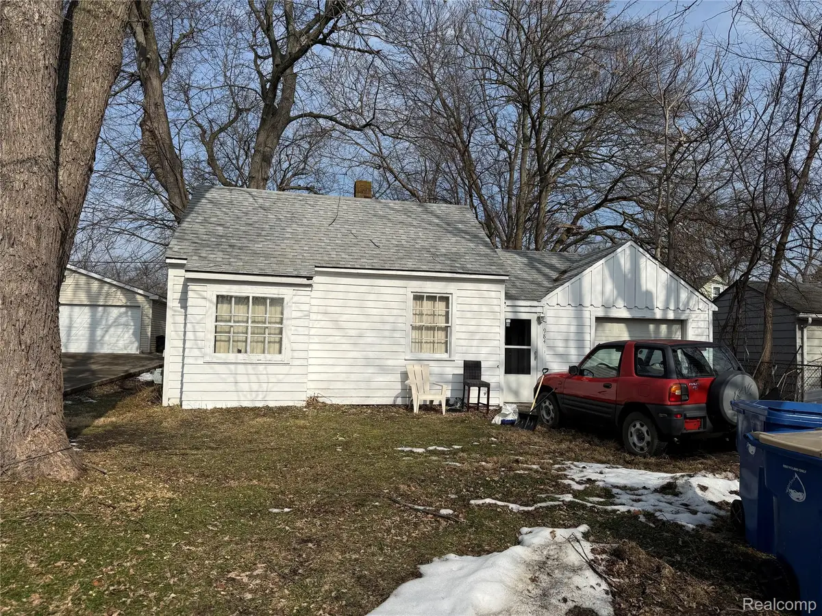 984 Voorheis Road, Waterford, MI 48328 - #1