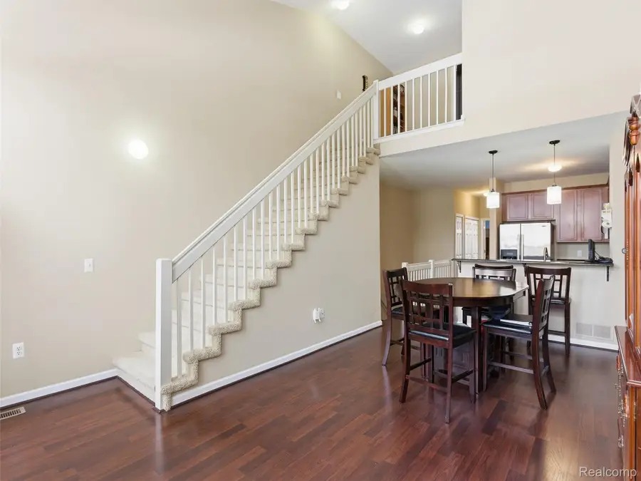 56696 Long Island Drive, Shelby Charter Township, MI 48316 - Image #2