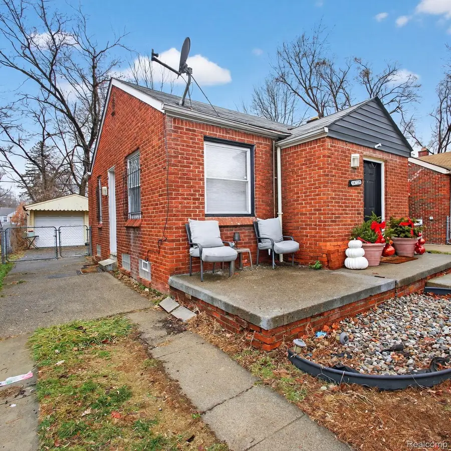 18729 Sunderland Road, Detroit, MI 48219 - #3