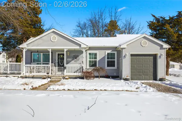 26152 Ypsilanti Street, FlatRock, MI 48134