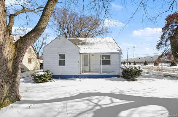 23346 Hoover Road, Warren, MI 48089