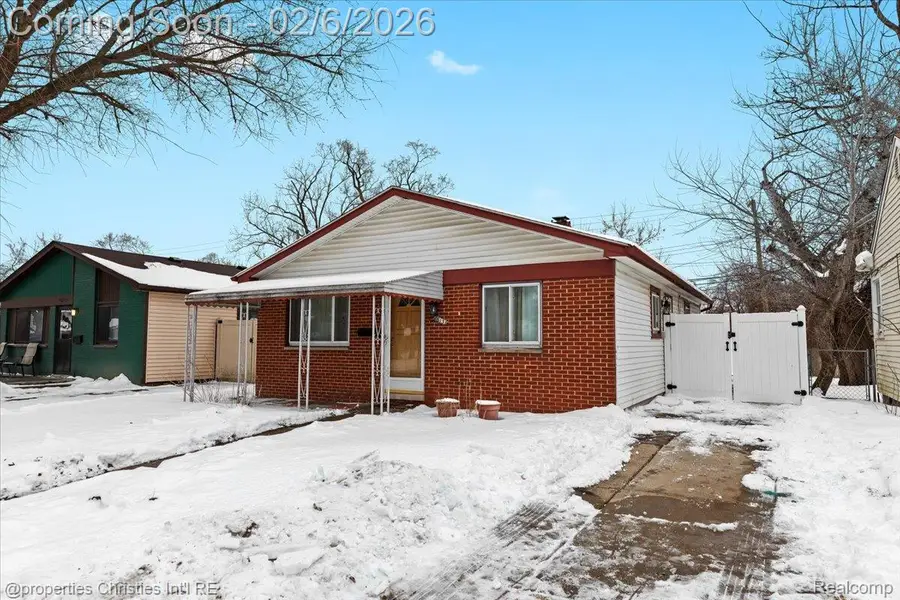 26131 Amherst Street, Dearborn Heights, MI 48125 - Image #3