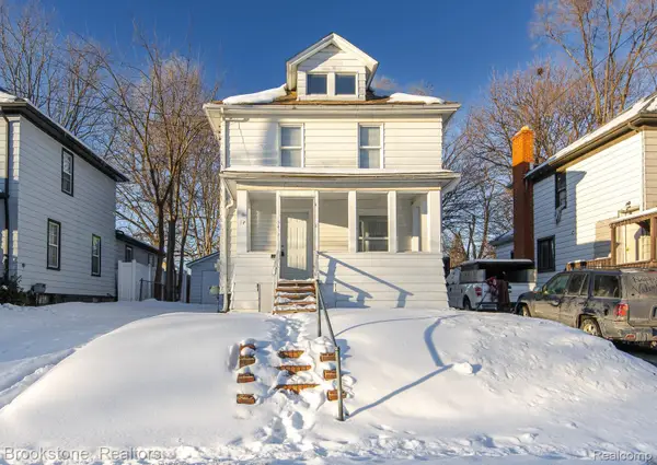 54 Hudson Avenue, Pontiac, MI 48342