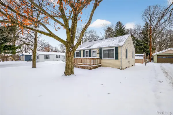 2008 Elmwood Street, PortHuron, MI 48060