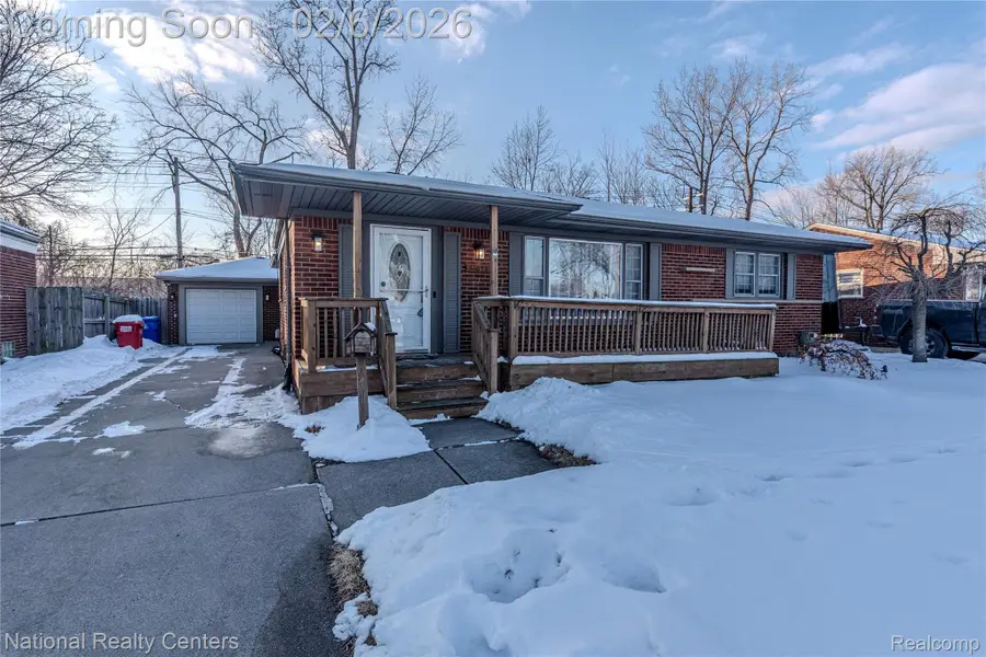 32653 Beacon Lane, Fraser, MI 48026 - #2