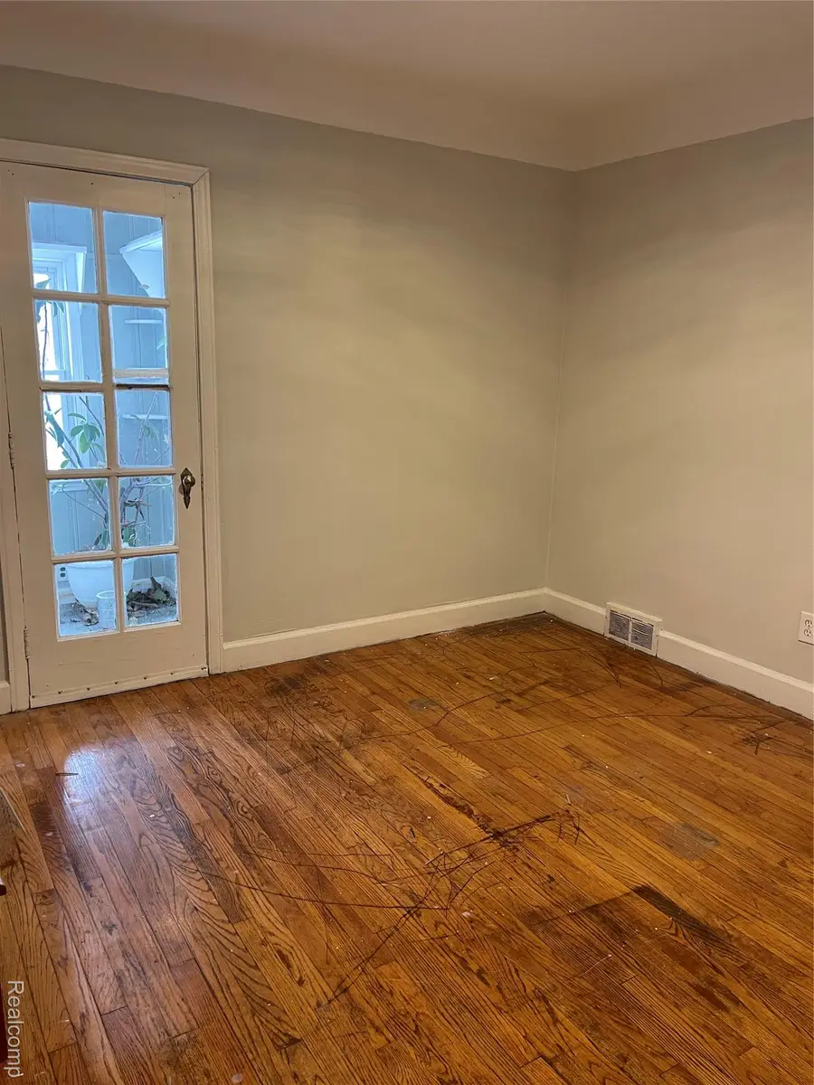 16503 Asbury Park, Detroit, MI 48235 - #3