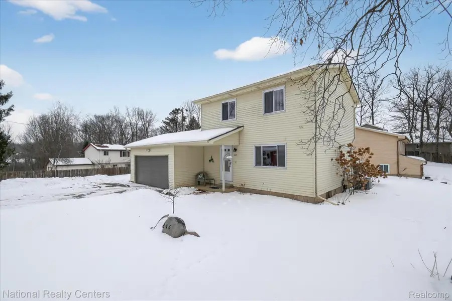 4315 Gale Drive, Howell, MI 48843 - Image #2