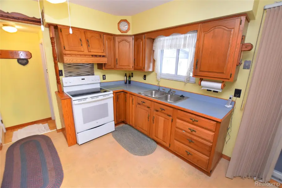 3148 Gehring Drive, Flint, MI 48506 - #3