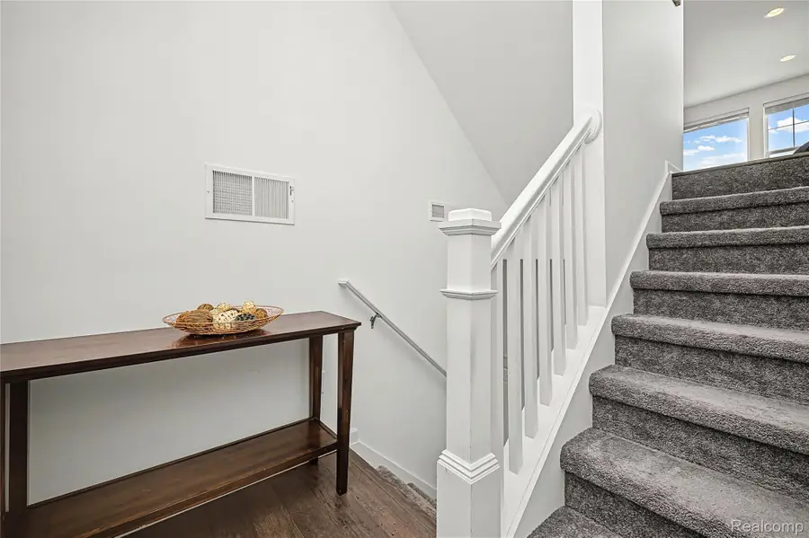 3157 Johanna Ware W, Wixom, MI 48393 - #3