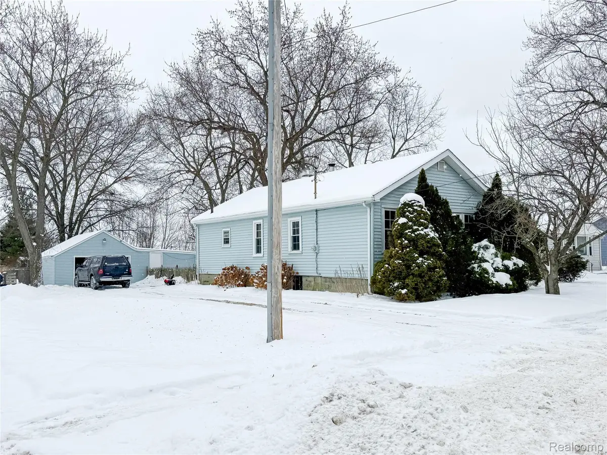 3433 Camden Avenue, Burton, MI 48529 - #1