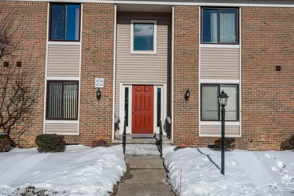 1660 River Road #53, Marysville, MI 48040