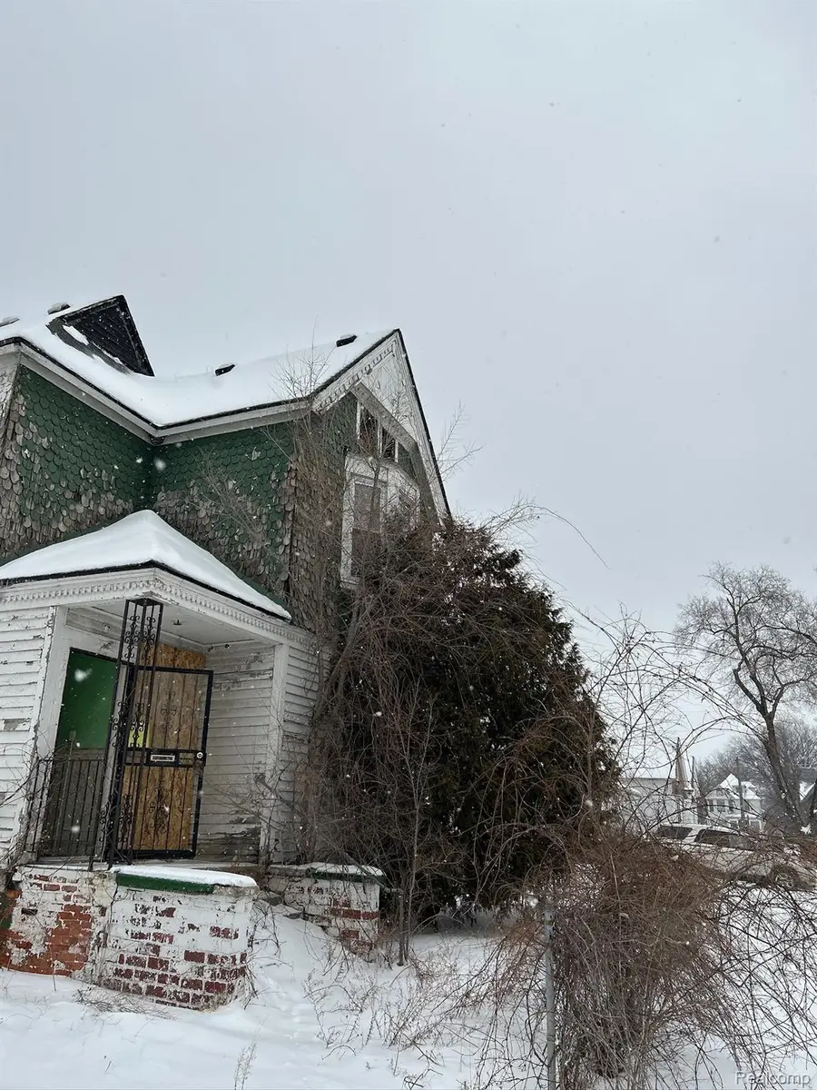 3671 Hendricks Street, Detroit, MI 48207 - Image #2