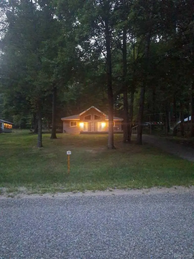 9550 Golf Port Drive, Stanwood, MI 49346 - #3