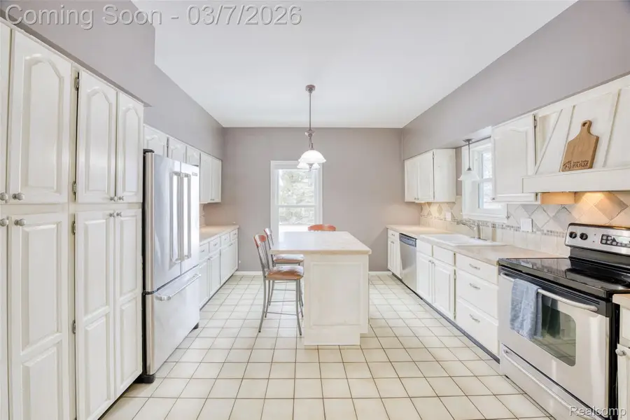 4350 Locust Valley Lane, Oxford, MI 48370 - #3