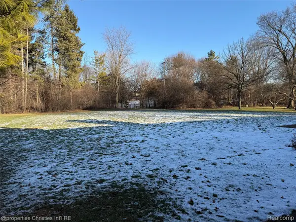 3289 Devon Brook Drive, BloomfieldHills, MI 48302