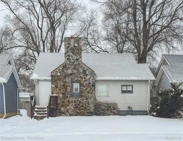 671 E Mansfield Avenue, Pontiac, MI 48340