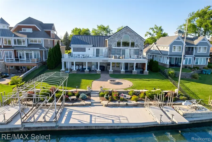 12363 Margaret Drive, Fenton, MI 48430 - #2