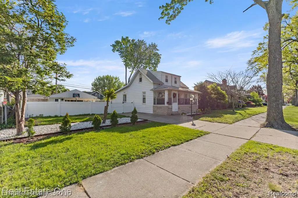 21047 Outer Drive, Dearborn, MI 48124 - #1