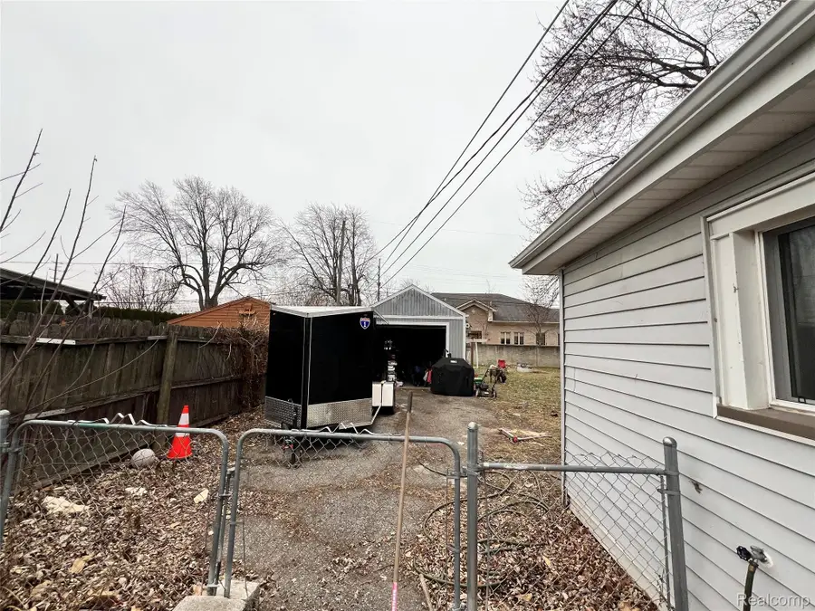 36186 Marilac Street, Harrison Township, MI 48045 - Image #2