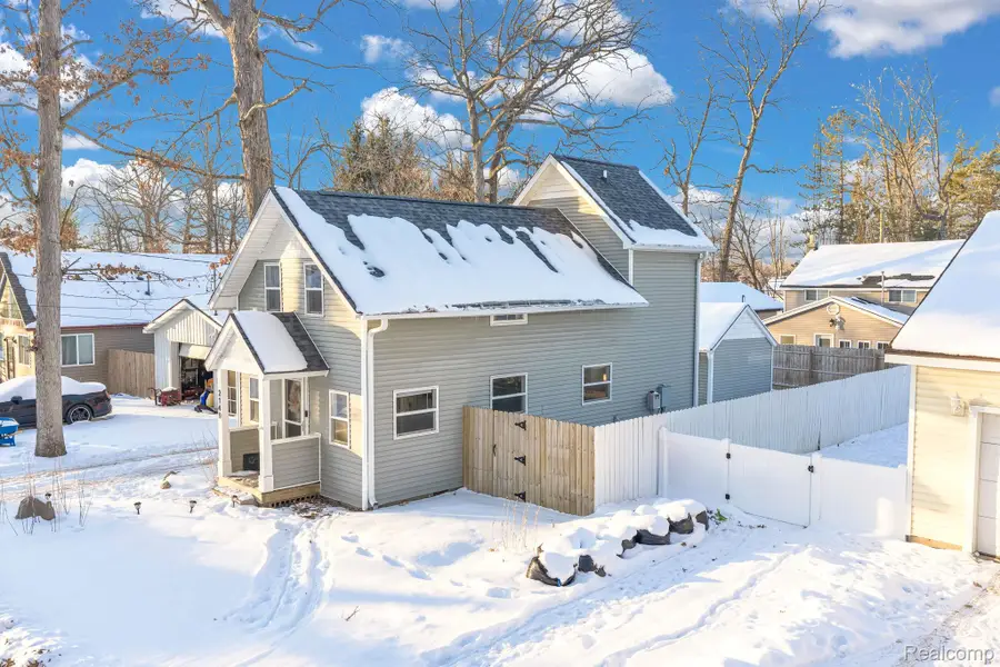 2149 Glenwood Court, Brooklyn, MI 49230 - #2