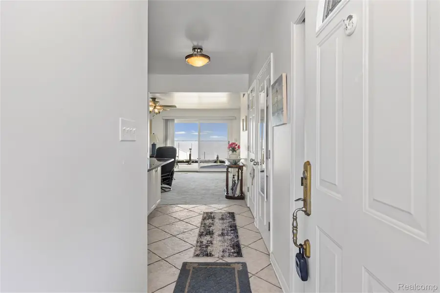 50666 Jefferson Avenue #D8, New Baltimore, MI 48047 - #2