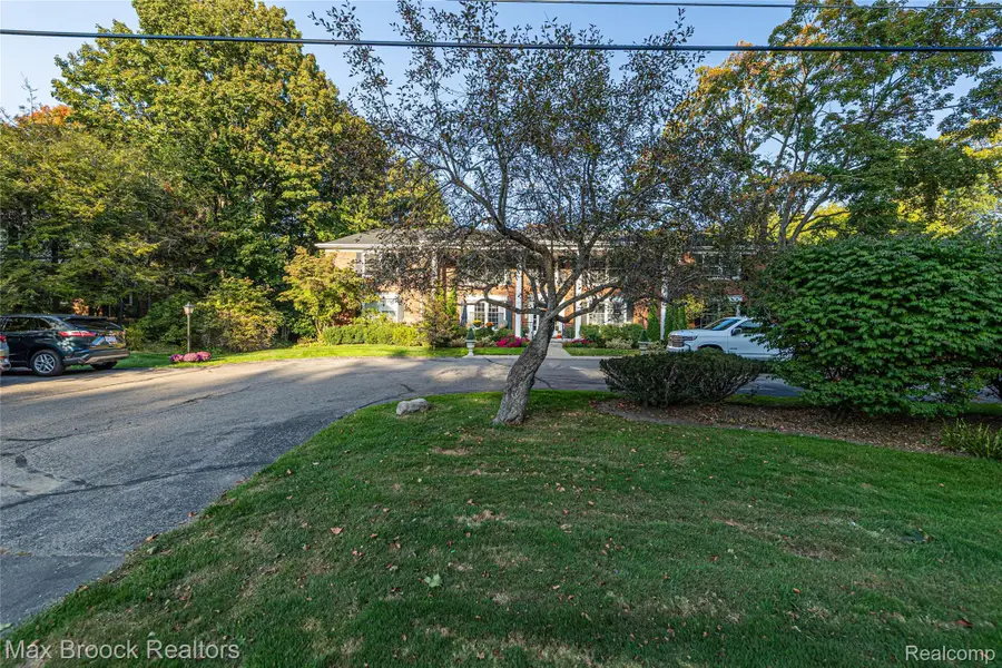 229 Barden Road, Bloomfield Hills, MI 48304 - #2