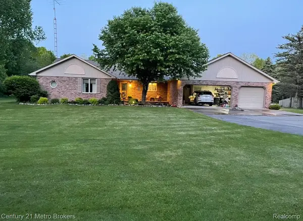 5464 N Seymour Road, Flushing, MI 48433