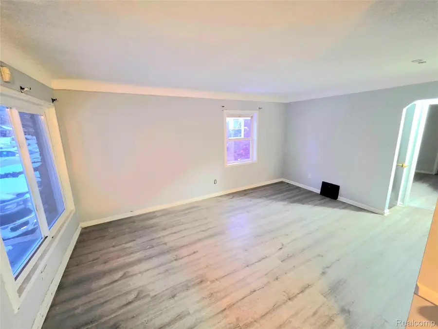 12083 Stahelin Avenue, Detroit, MI 48228 - Image #2