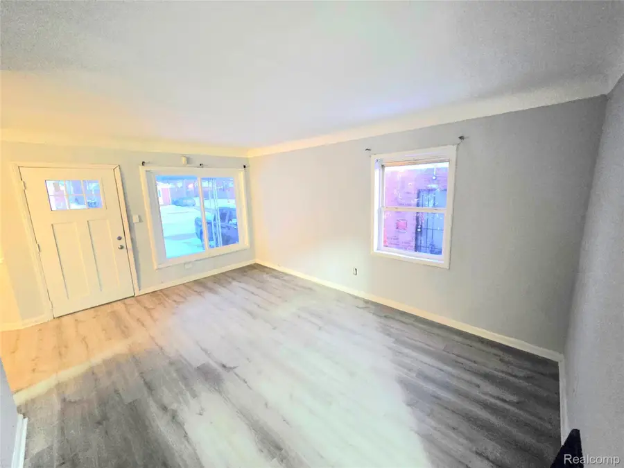 12083 Stahelin Avenue, Detroit, MI 48228 - Image #3