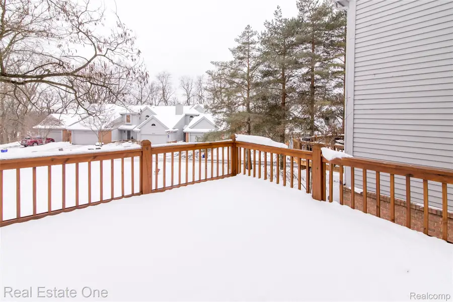 5007 Timberway Trail, Clarkston, MI 48346 - Image #2