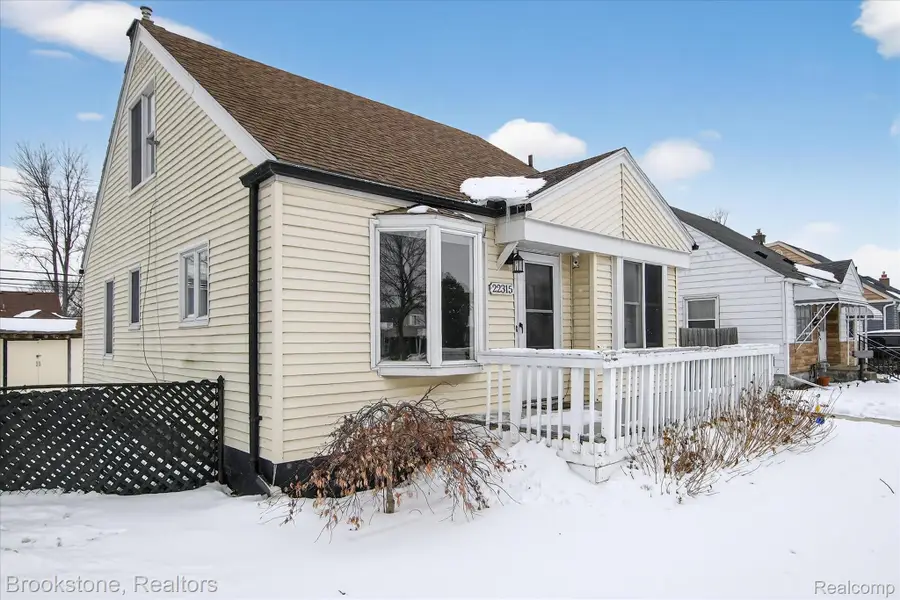 22315 Kramer Street, Saint Clair Shores, MI 48080 - Image #3