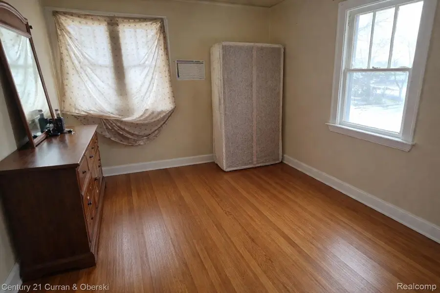 13935 Winthrop St Street, Detroit, MI 48227 - #2