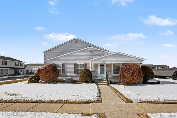 28299 Raleigh Crescent Drive, NewBaltimore, MI 48051