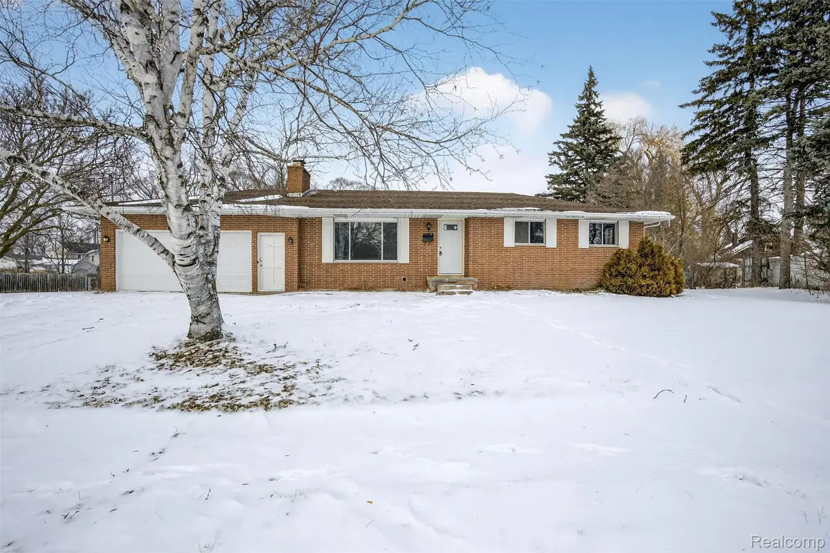 805 Birch Street, Saginaw, MI 48601 - #1