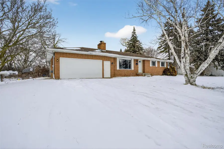 805 Birch Street, Saginaw, MI 48601 - #3