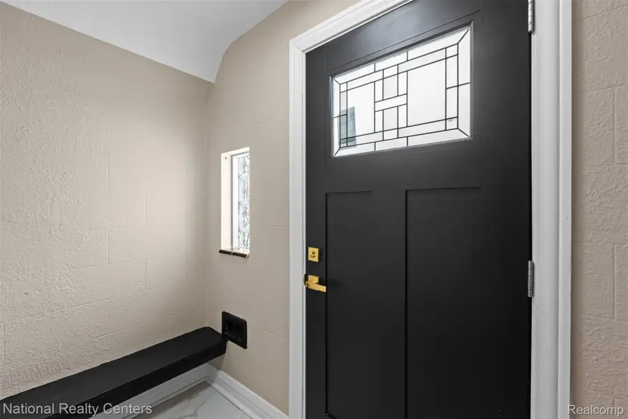 15422 Gilchrist Street, Detroit, MI 48227 - #2