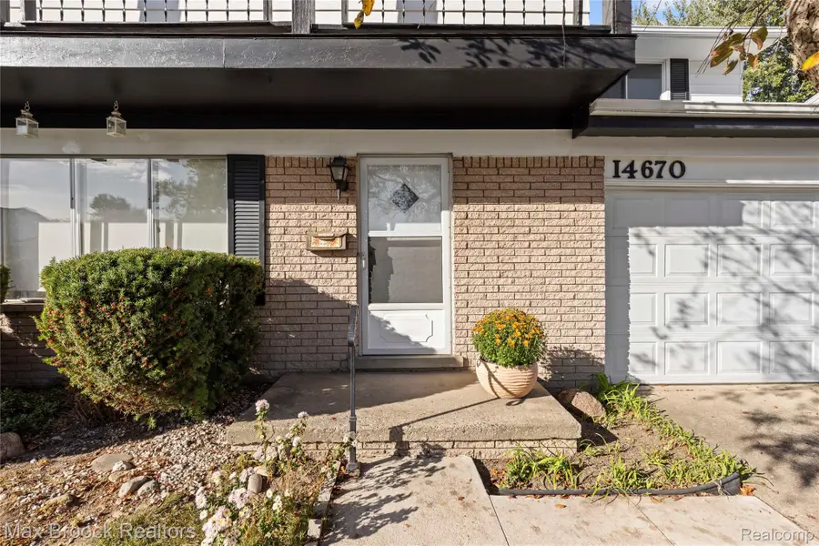 14670 Talbot Street, Oak Park, MI 48237 - #2