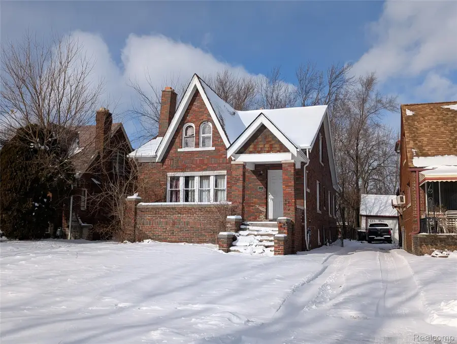 12293 Kilbourne Street, Detroit, MI 48213 - Image #2