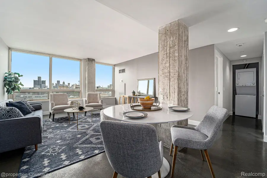 3320 Spinnaker Lane #9E, Detroit, MI 48207 - Image #2